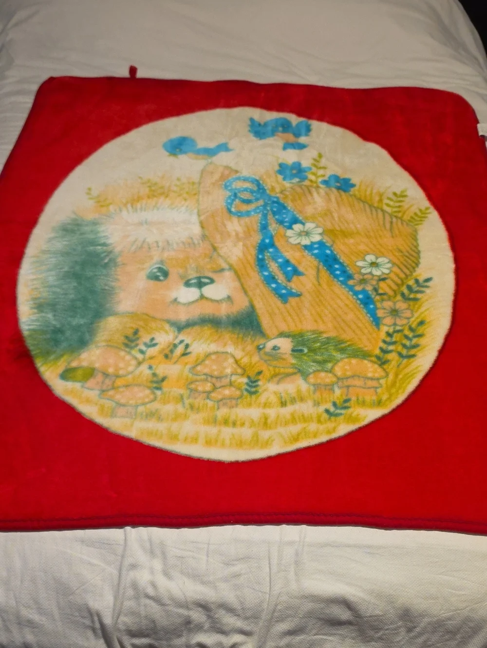 Plush Red Decorative Throw with Puppy Print